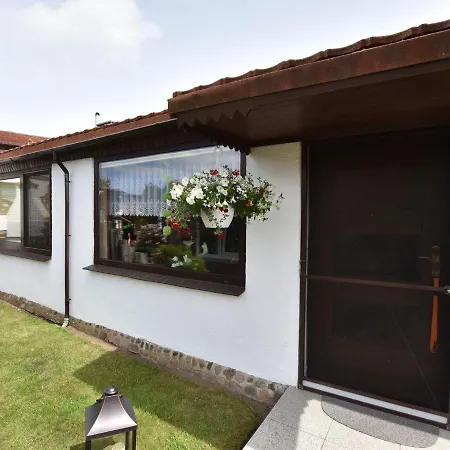 Spacious Bungalow Near Beach In Roggow Casa vacanze *