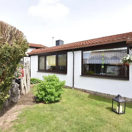 Casa vacanze Spacious Bungalow Near Beach In Roggow *